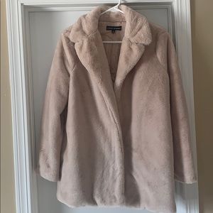Women’s medium cream faux fur jacket